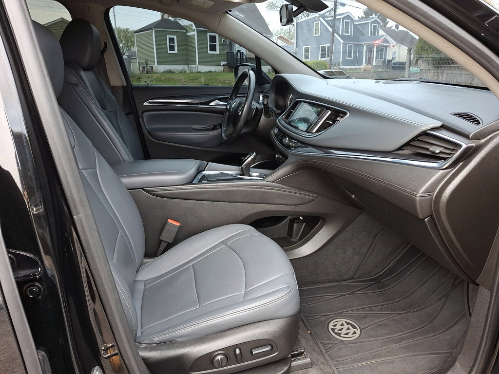 Used 2019 Buick Enclave Essence FWD image 10