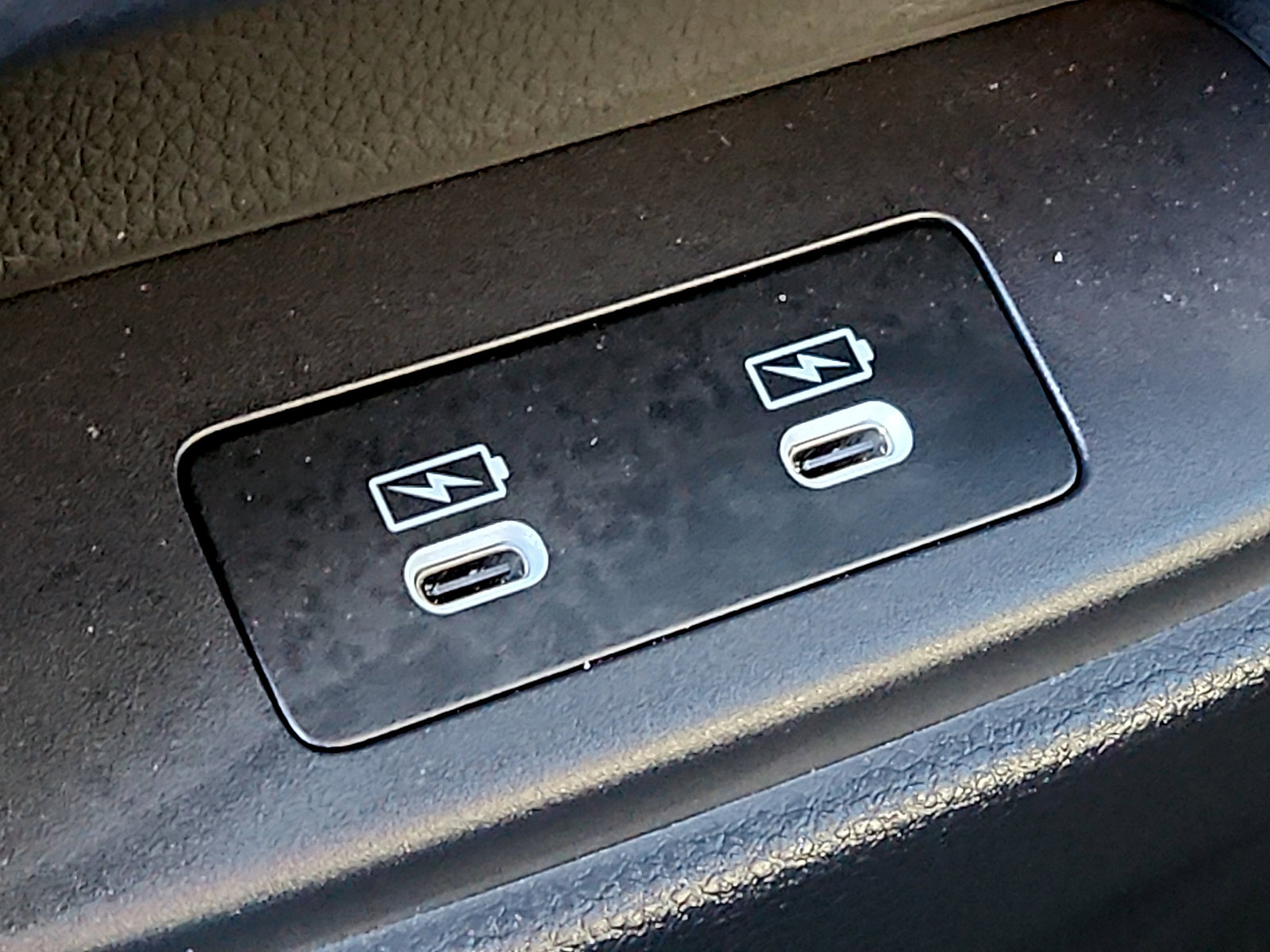 Used 2023 Honda CR-V Sport Touring image 11