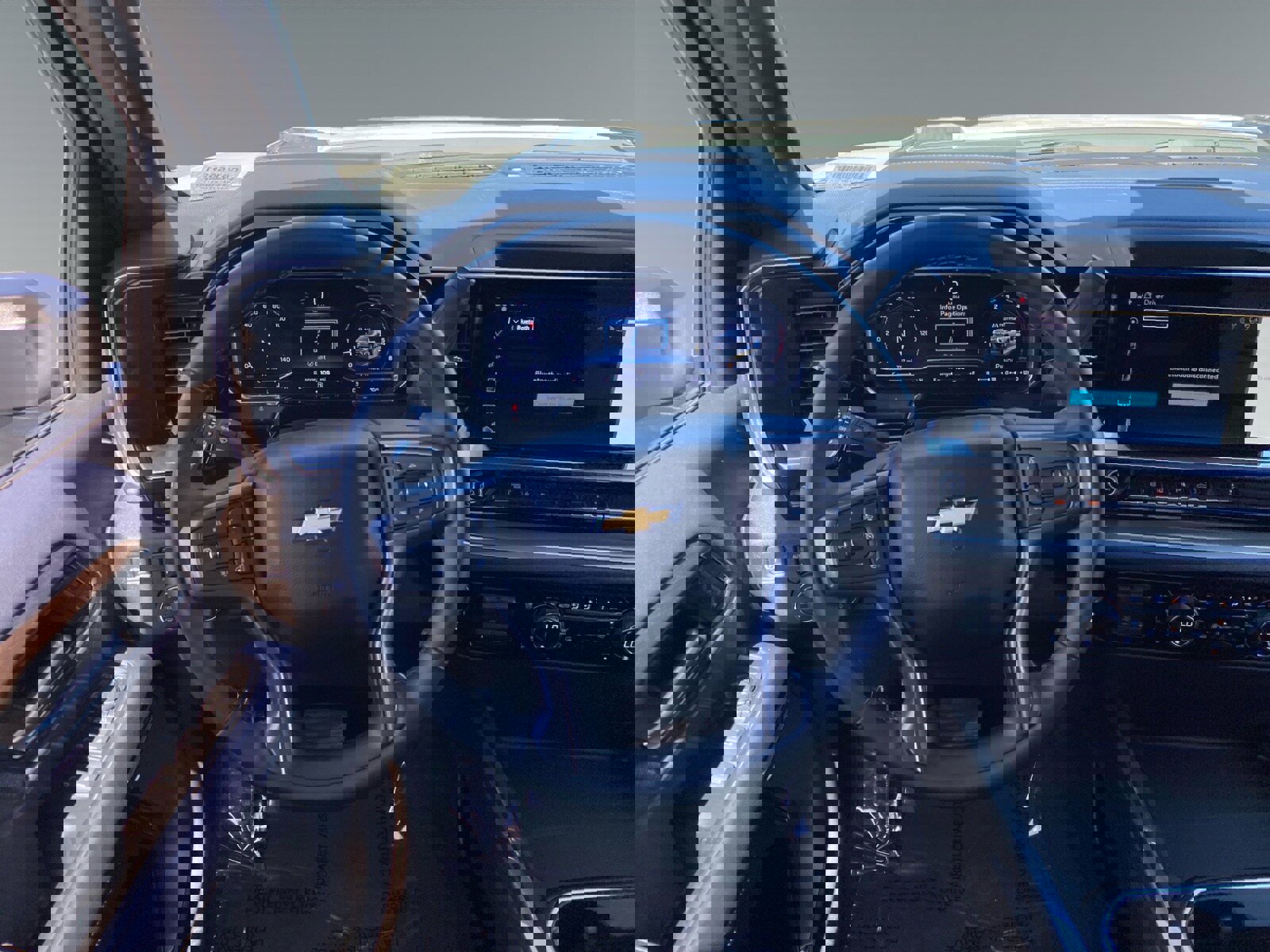 Used 2024 Chevrolet Silverado 3500 High Country w/ High Country Premium Package image 12