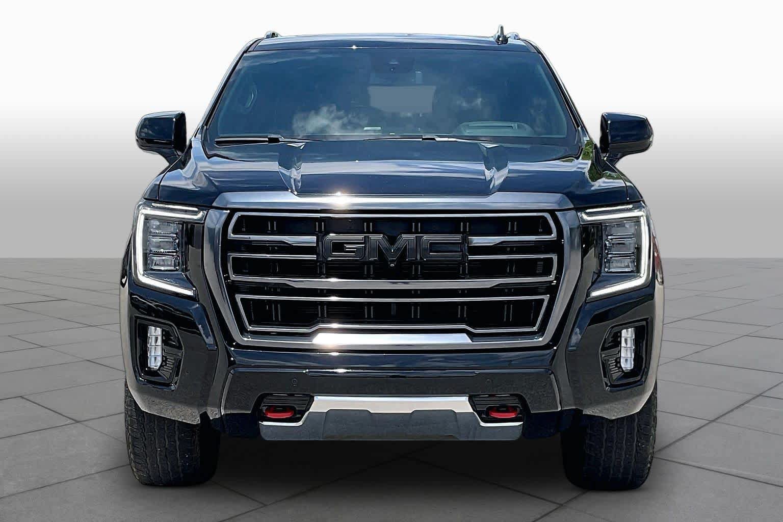 Certified 2024 GMC Yukon AT4 w/ AT4 Premium Package AWD/4WD image 4