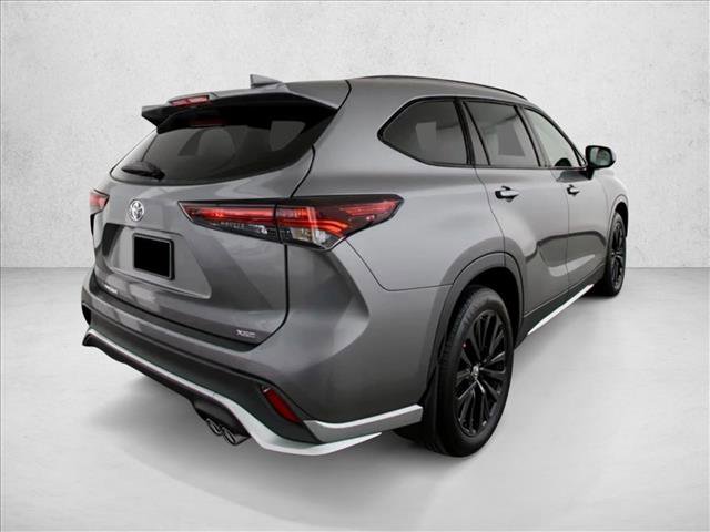 Certified 2024 Toyota Highlander XSE image 4