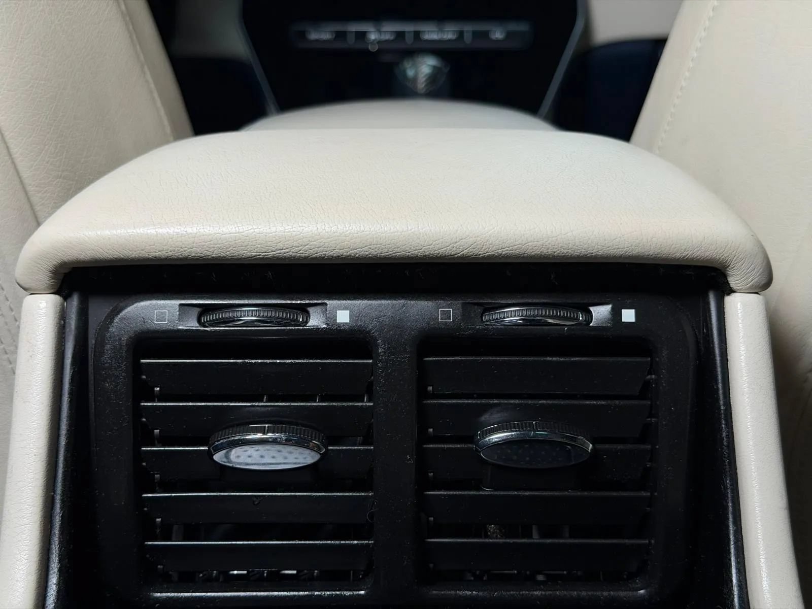 Used 2013 Maserati GranTurismo MC RWD image 19