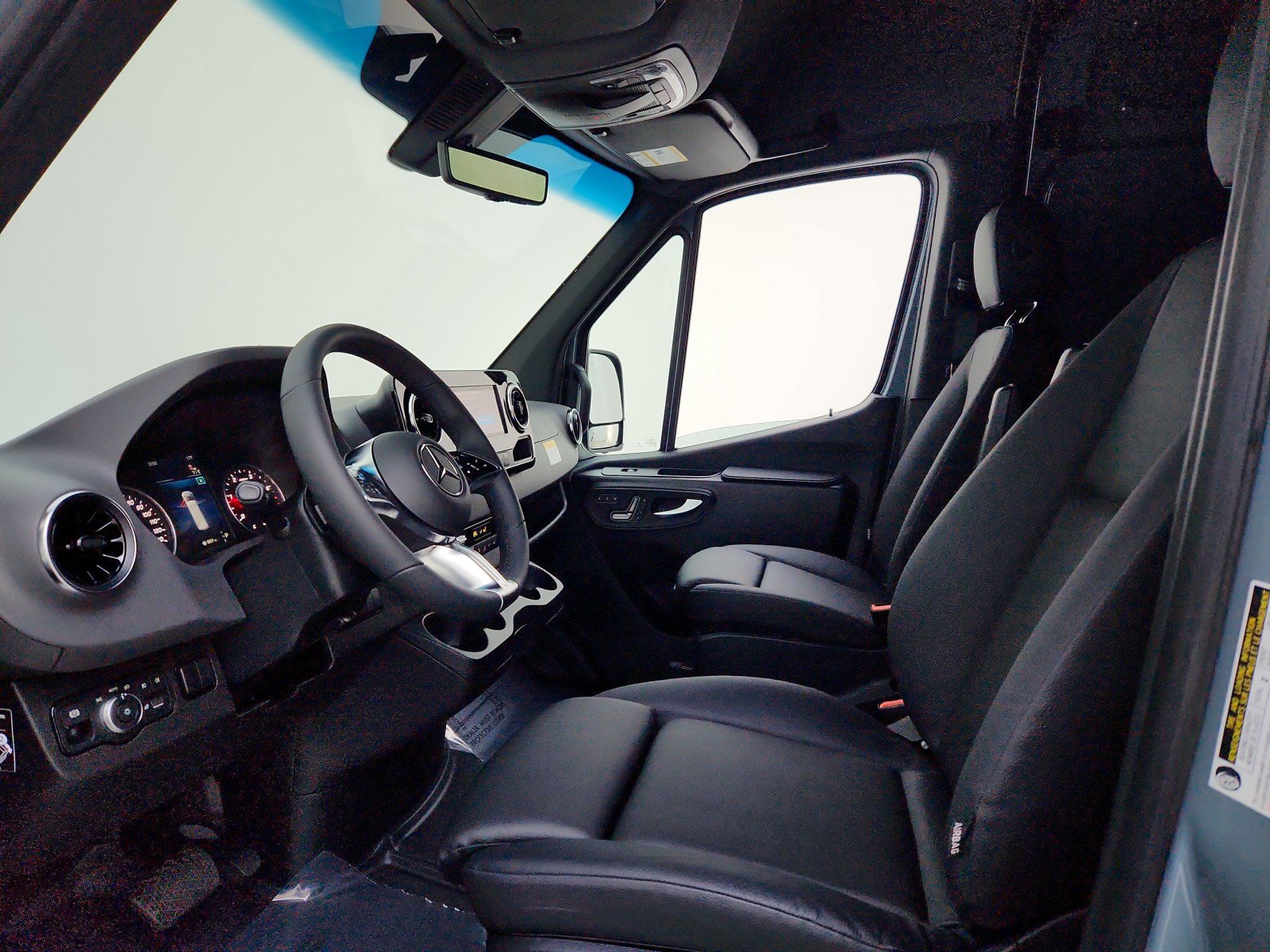 New 2026 Mercedes-Benz Sprinter 2500 image 10