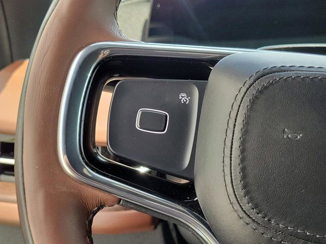 Used 2025 Lincoln Navigator Reserve AWD/4WD image 23