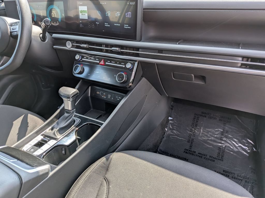 Used 2025 Hyundai Tucson SEL FWD image 32