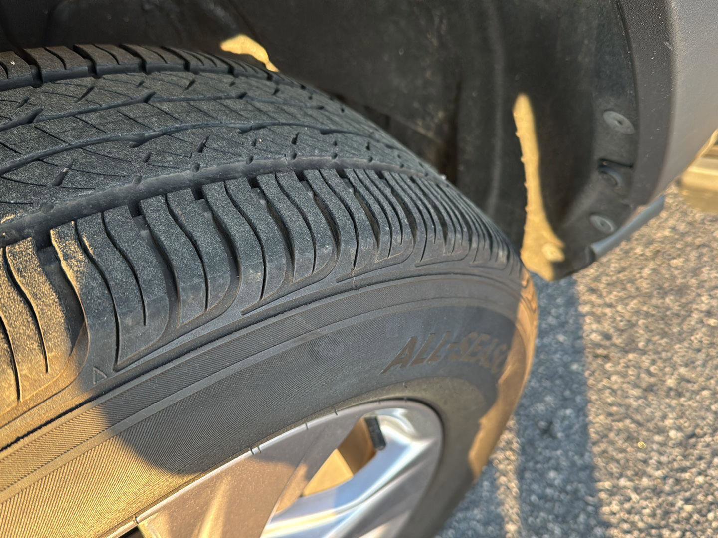 Certified 2023 Toyota RAV4 XLE image 34