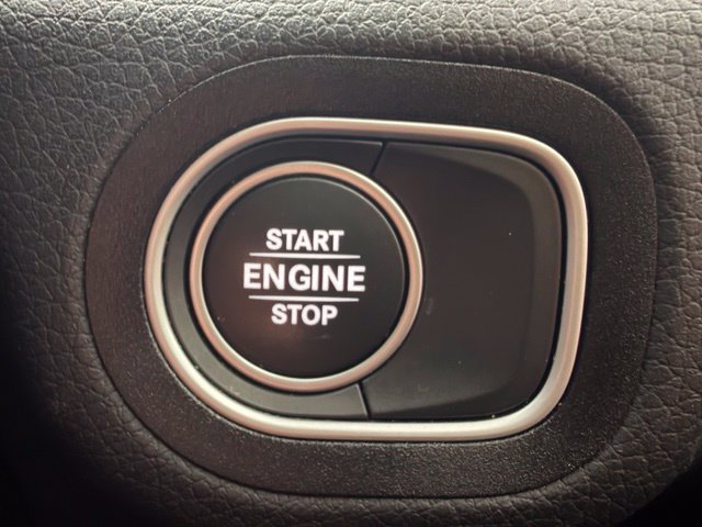 Used 2024 Mercedes-Benz GLE 450e 4MATIC image 26