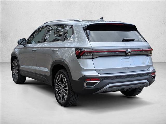 New 2026 Volkswagen Taos SE FWD image 7