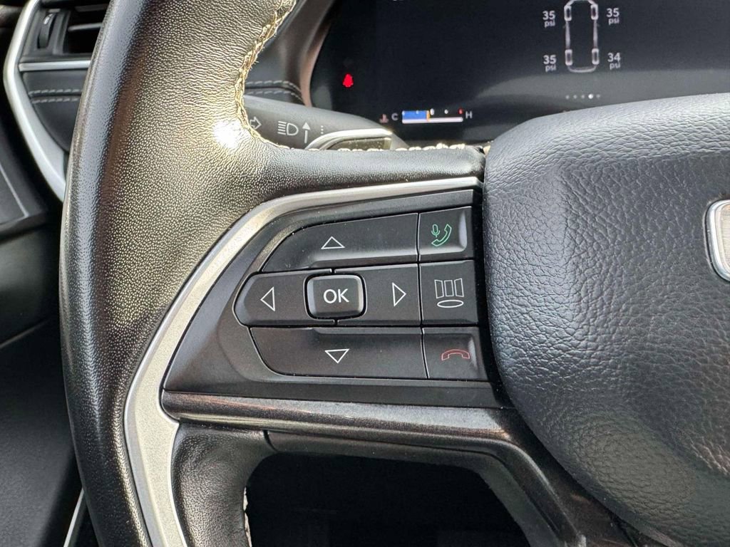 Used 2022 Jeep Grand Cherokee Altitude image 23