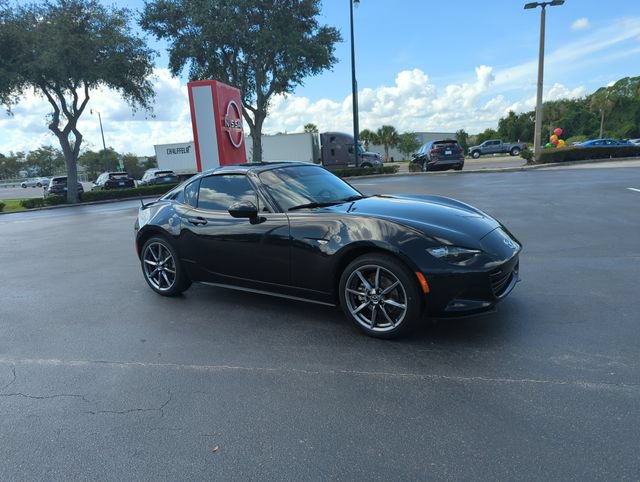 Used 2021 MAZDA MX-5 Miata RF Grand Touring RWD image 1