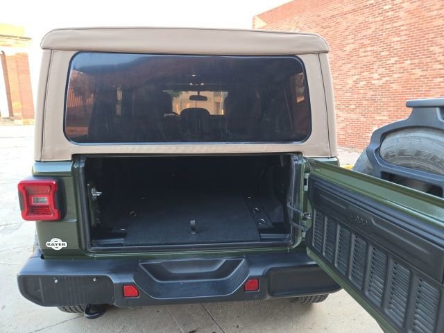 Used 2021 Jeep Wrangler Unlimited Sahara w/ LED Lighting Group image 15