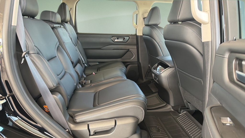 New 2026 Nissan Armada SV AWD/4WD image 16
