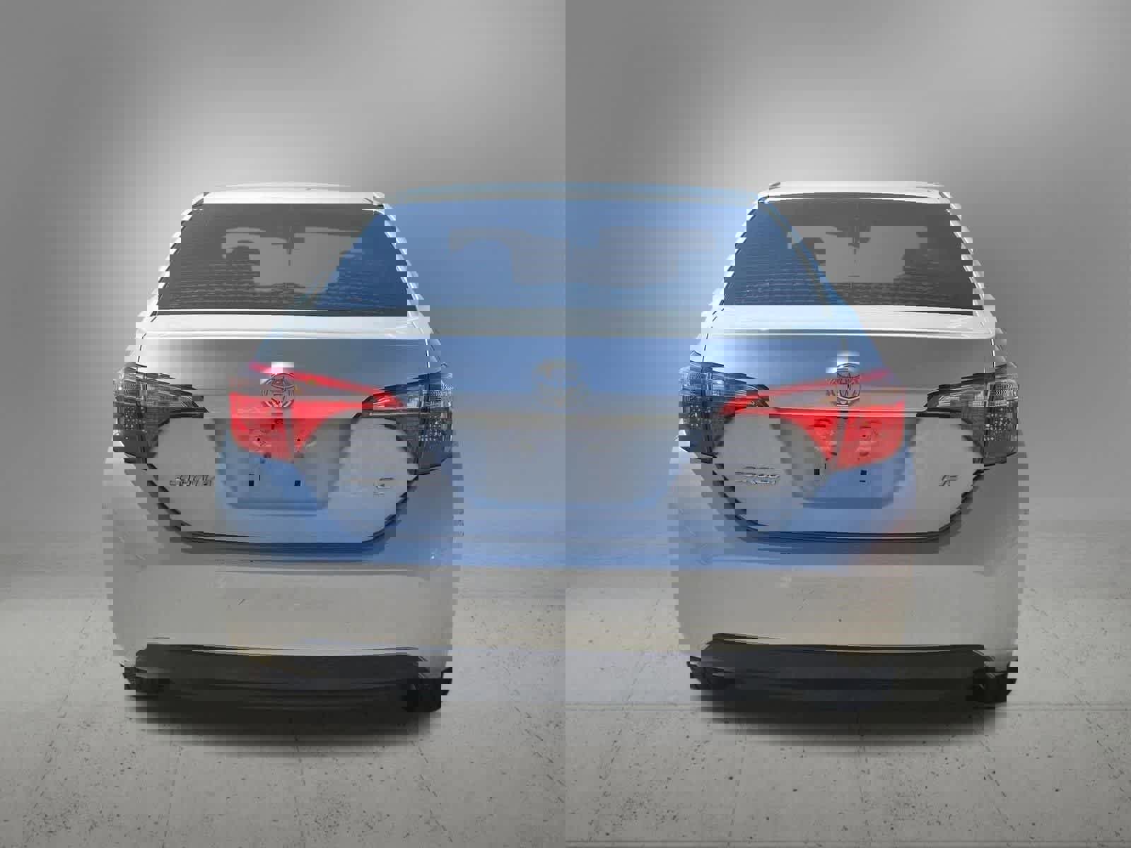 Used 2017 Toyota Corolla LE image 5