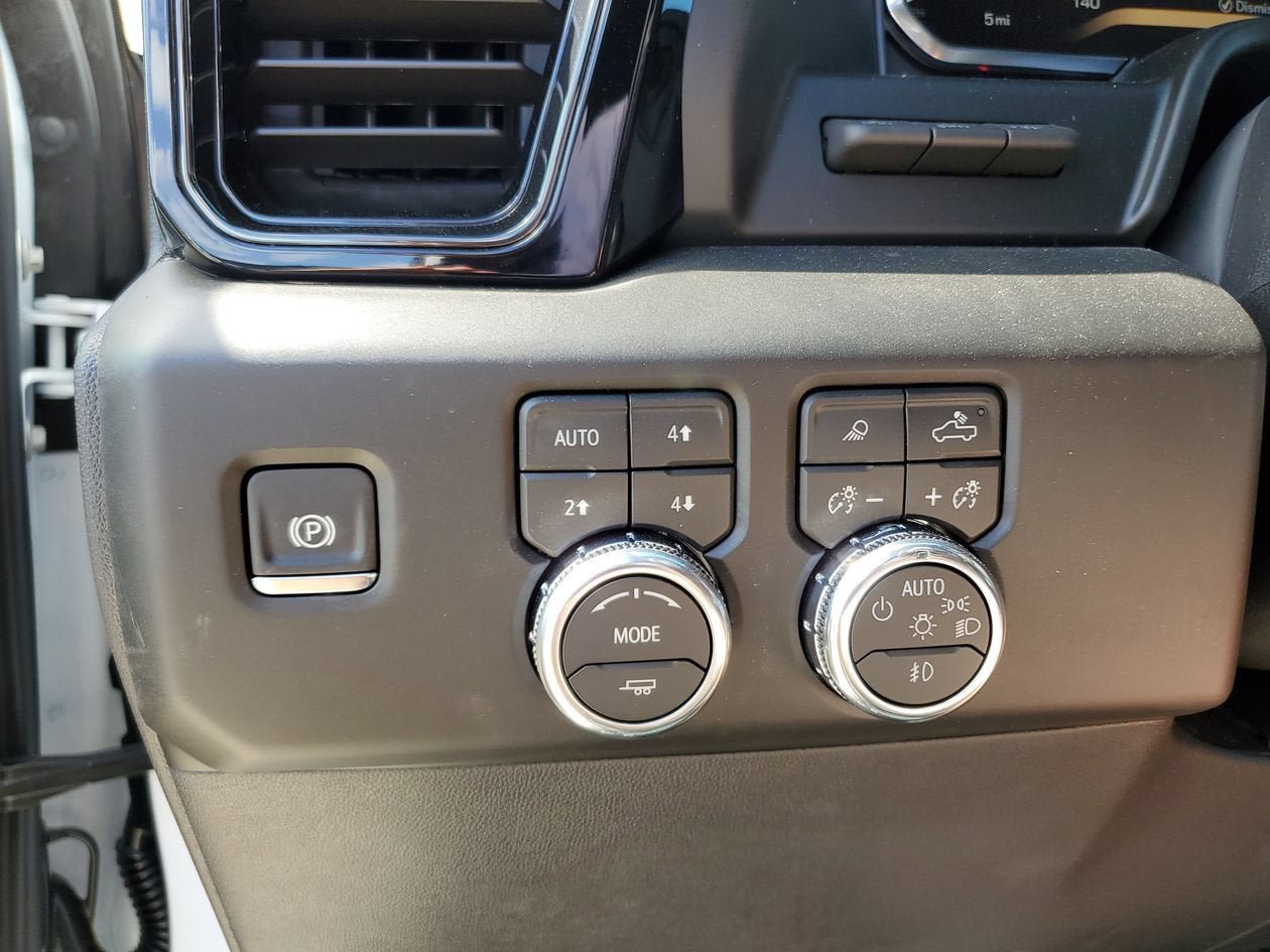 New 2026 GMC Sierra 1500 AT4 w/ AT4 Premium Package AWD/4WD image 31