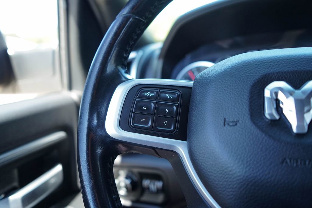 Used 2020 RAM 3500 Big Horn w/ Night Edition image 32