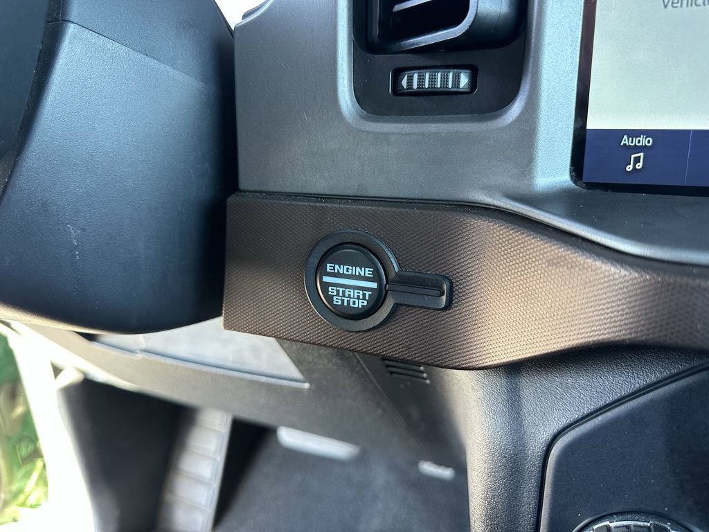 Used 2023 Ford Bronco Outer Banks w/ Sasquatch Package AWD/4WD image 32