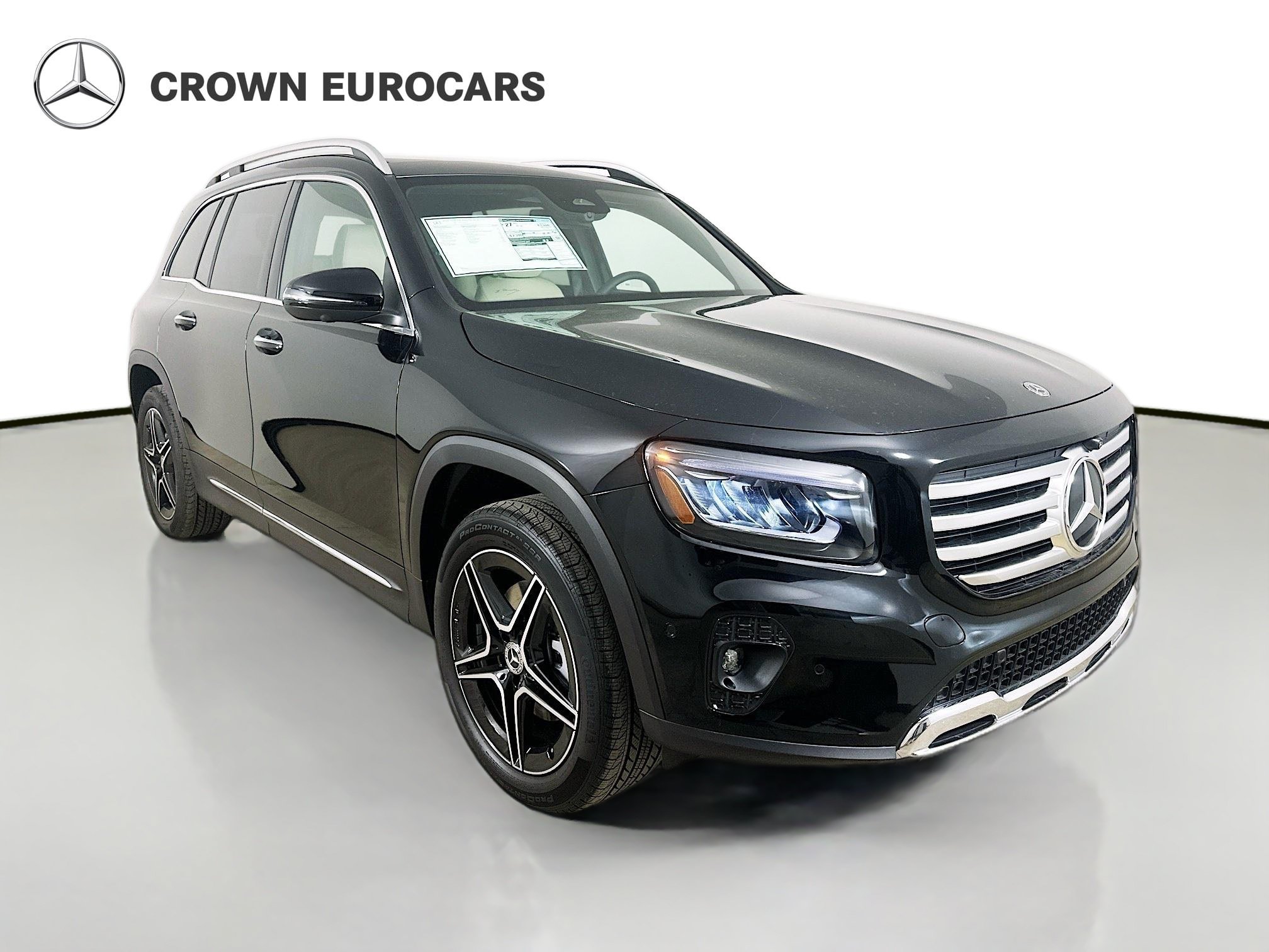 Used 2026 Mercedes-Benz GLB 250 4MATIC image 3