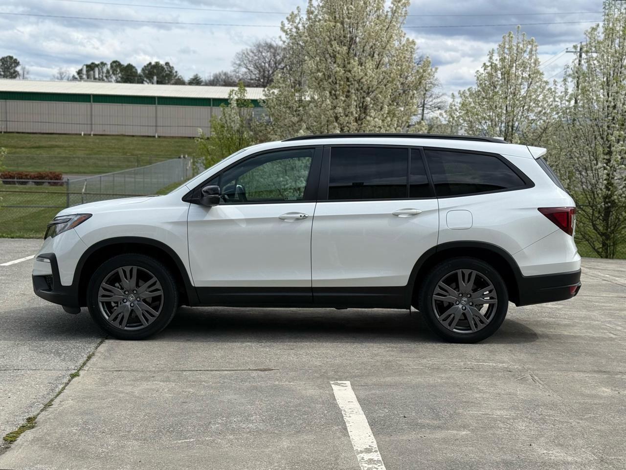 Used 2022 Honda Pilot Sport image 6