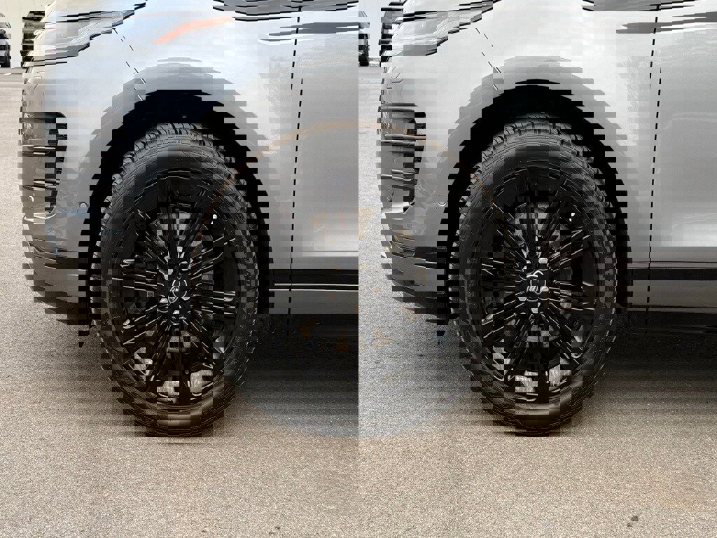 Certified 2026 Land Rover Range Rover Evoque Dynamic SE image 10