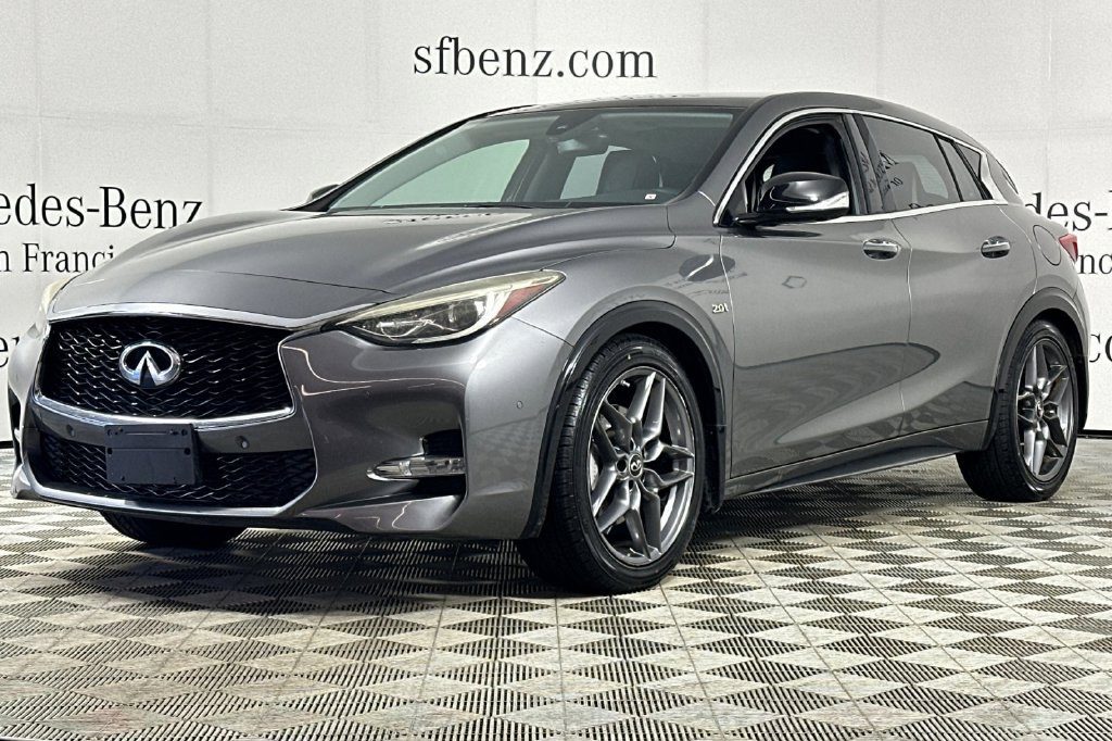 Used 2017 INFINITI QX30 Sport FWD image 9