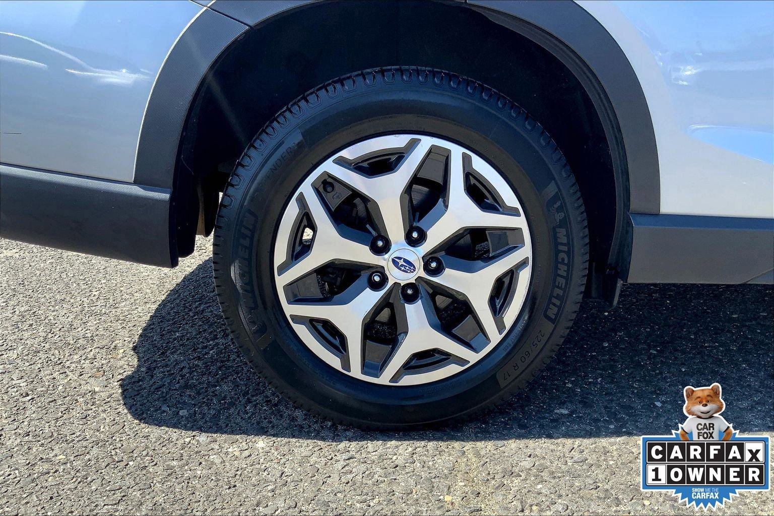 Used 2020 Subaru Forester Premium image 11