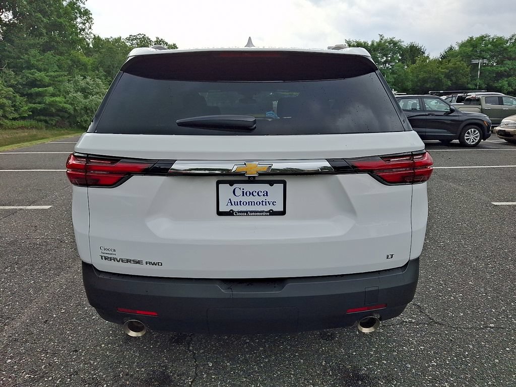 Used 2023 Chevrolet Traverse LT w/ LPO, Roadside Safety Package AWD/4WD image 5