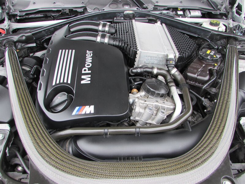 Used 2015 BMW M4 Coupe RWD image 26