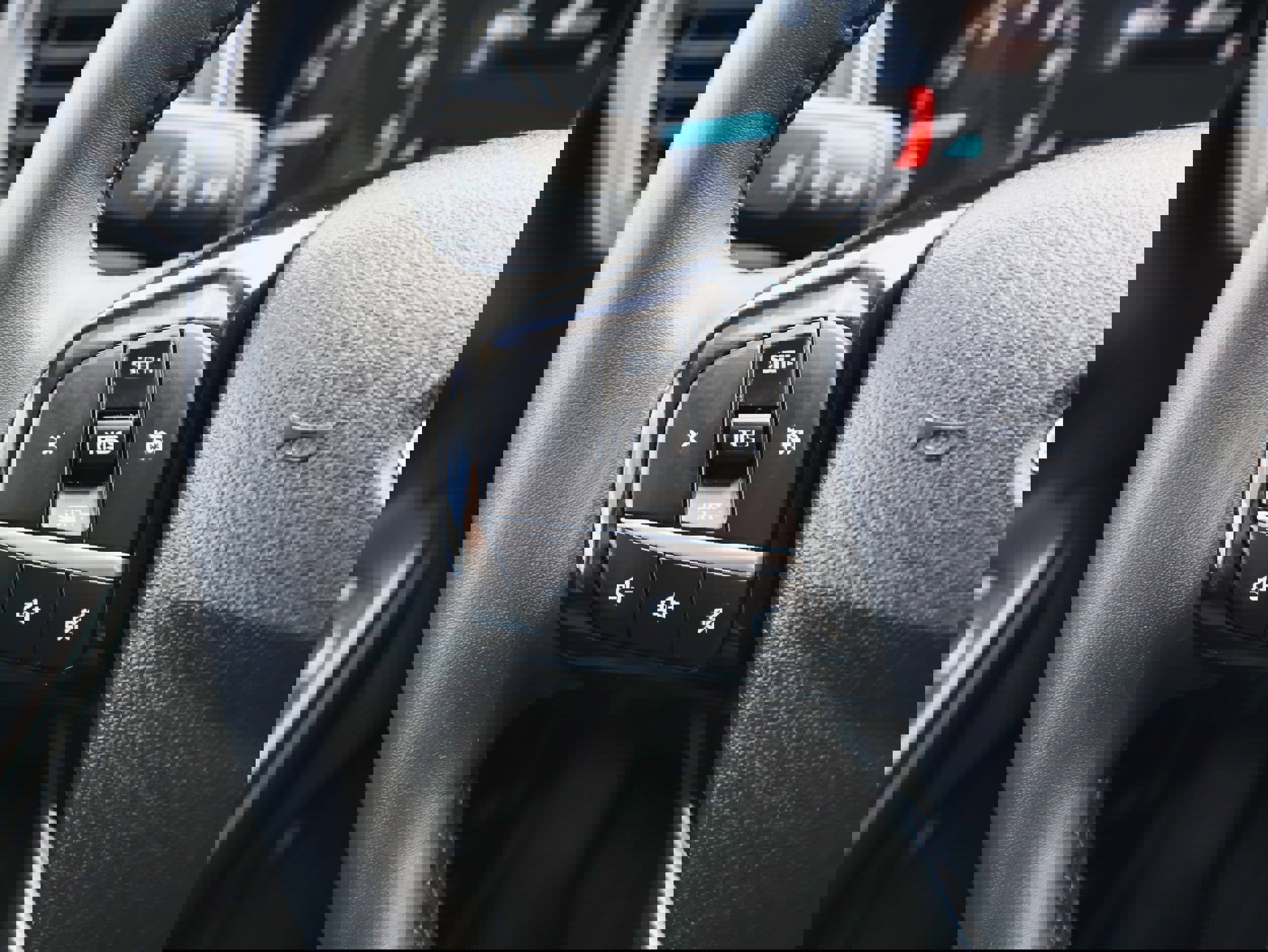 Used 2022 Ford Escape SE w/ Cold Weather Package image 23