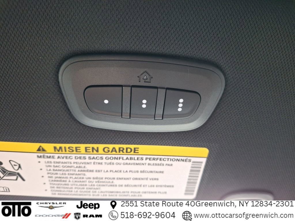 New 2026 Chrysler Pacifica Limited w/ S Appearance Package image 25