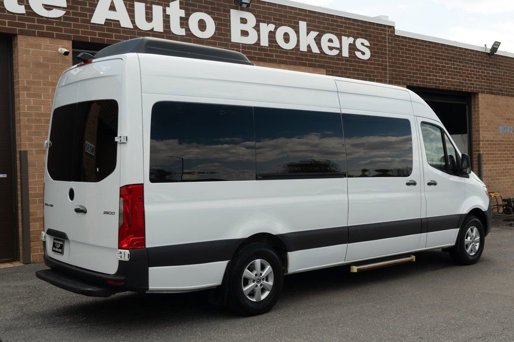 Used 2020 Mercedes-Benz Sprinter 2500 image 44