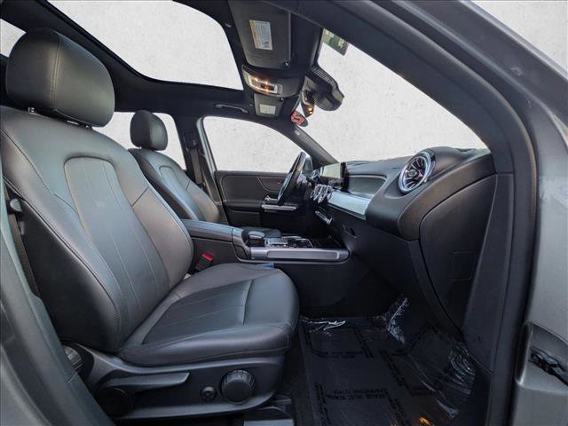 Certified 2022 Mercedes-Benz EQB 350 4MATIC image 22