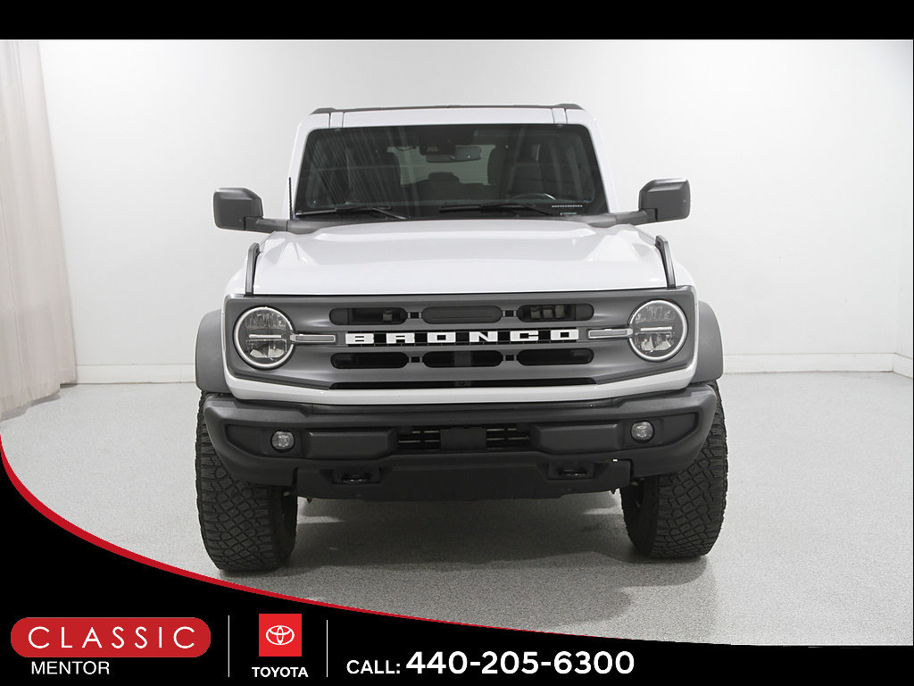 Used 2023 Ford Bronco Big Bend w/ Sasquatch Package AWD/4WD image 2