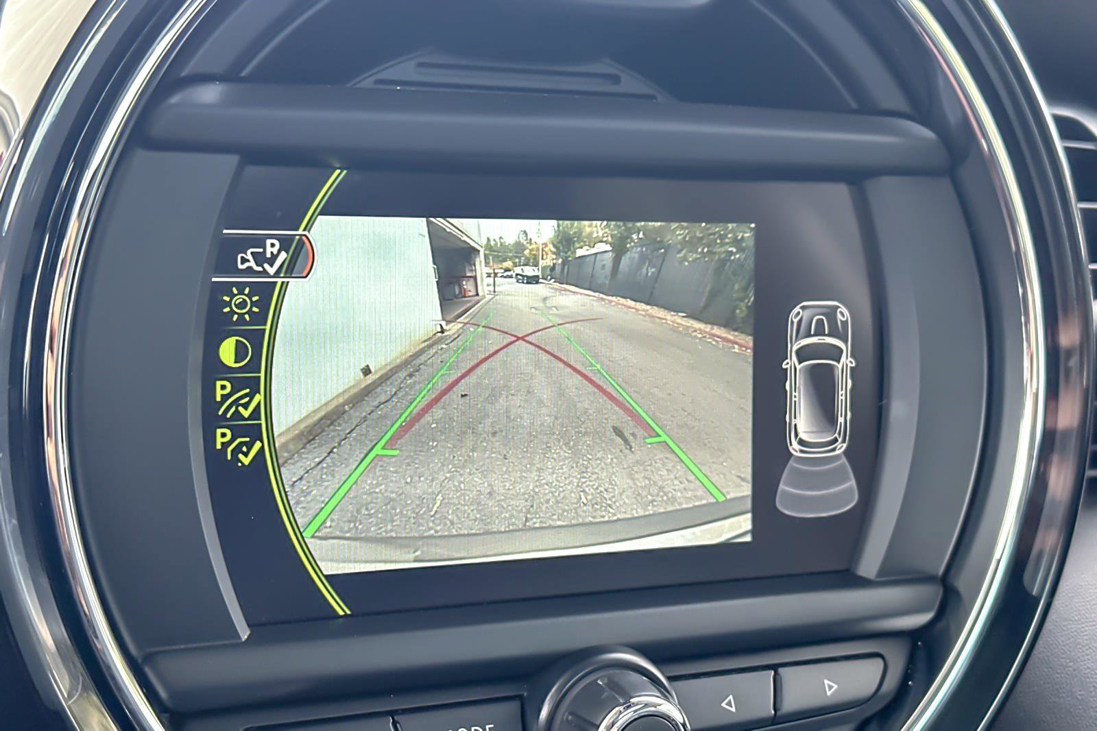 Used 2017 MINI Cooper S image 18