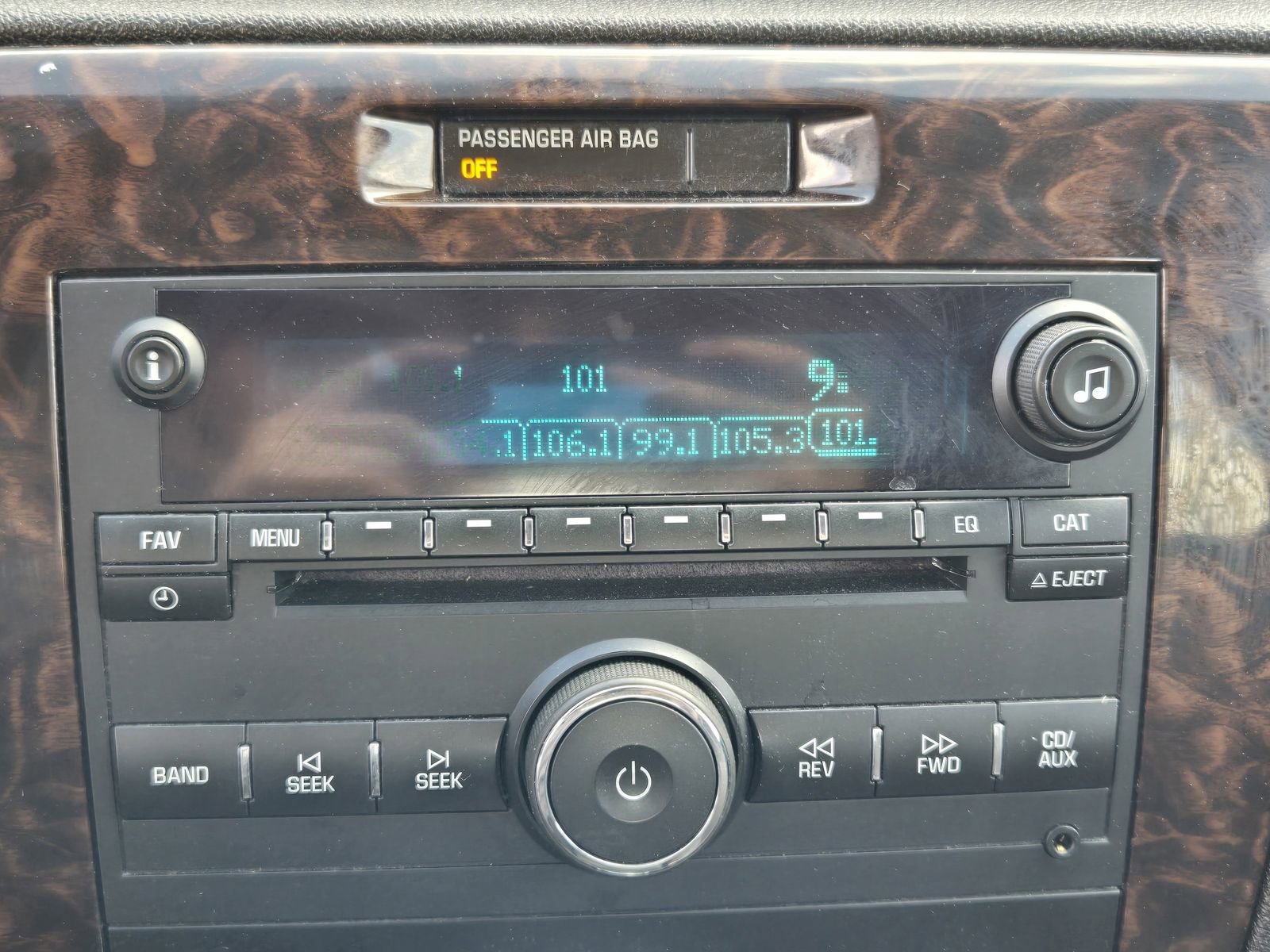 Used 2013 Chevrolet Impala LT w/ LT Sunroof Package image 14