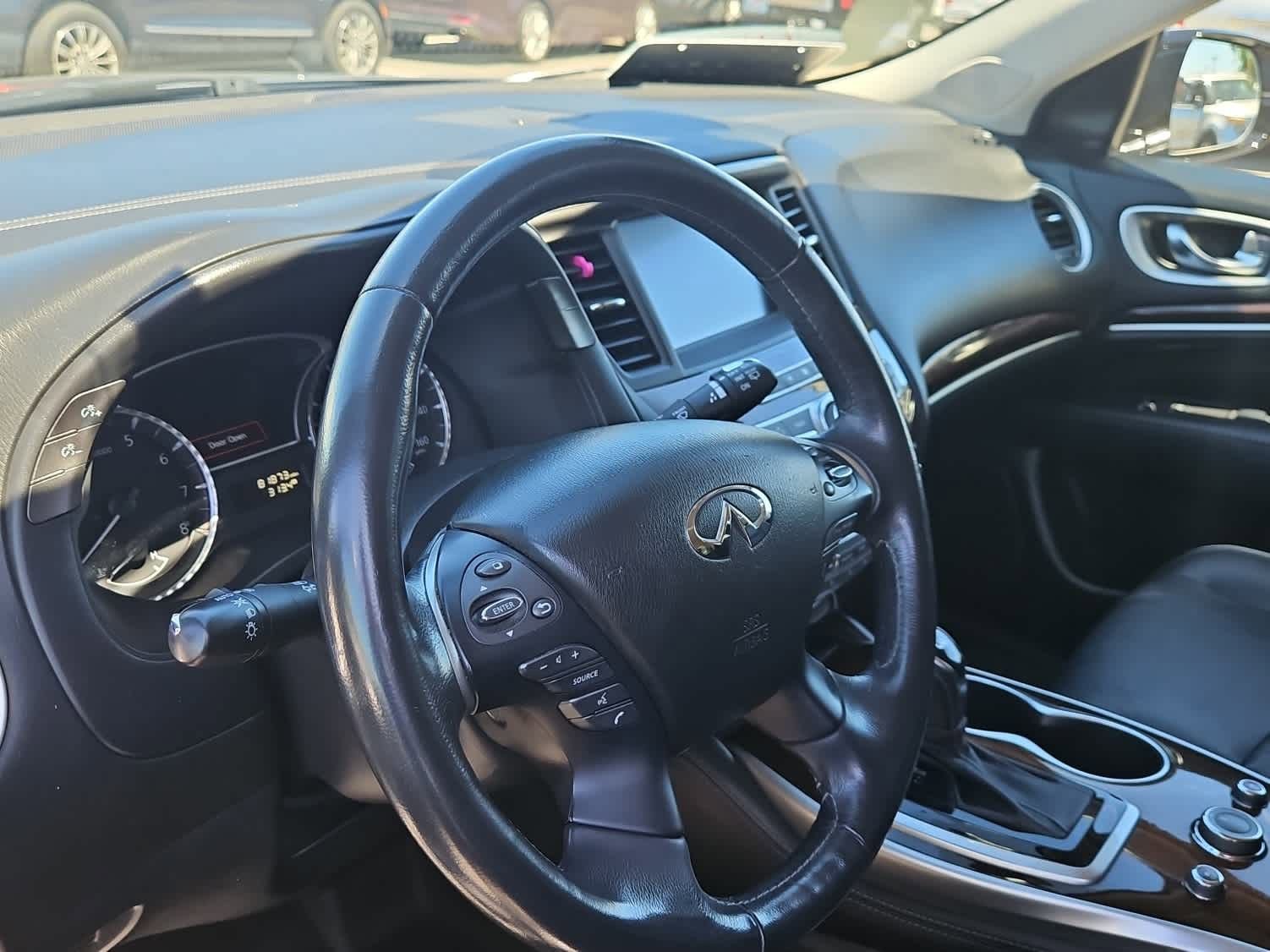 Used 2020 INFINITI QX60 Luxe w/ Sensory Package image 2