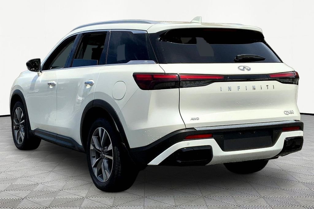 Used 2023 INFINITI QX60 Luxe w/ Cargo Package image 4