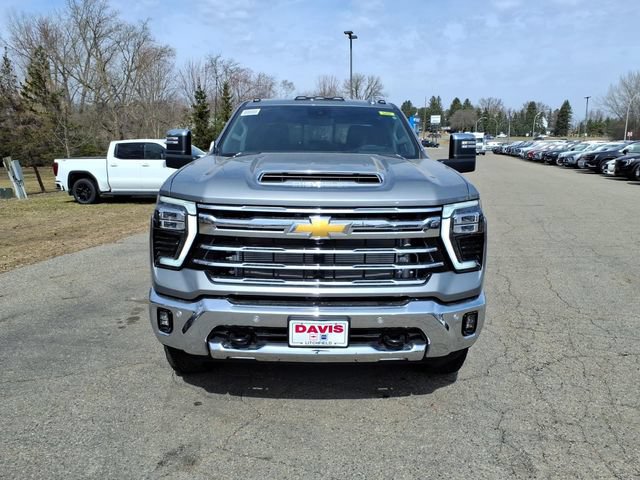 New 2026 Chevrolet Silverado 3500 LTZ w/ LTZ Plus Package AWD/4WD image 8