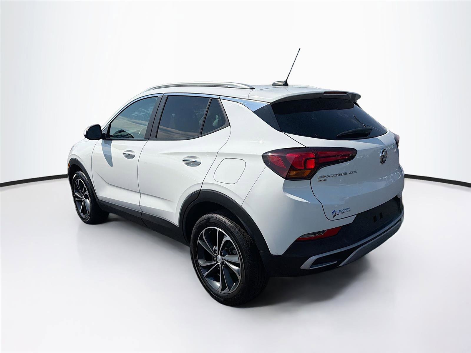 Used 2023 Buick Encore GX Select image 5