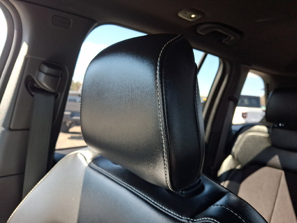 Certified 2024 Jeep Grand Cherokee Altitude AWD/4WD image 18
