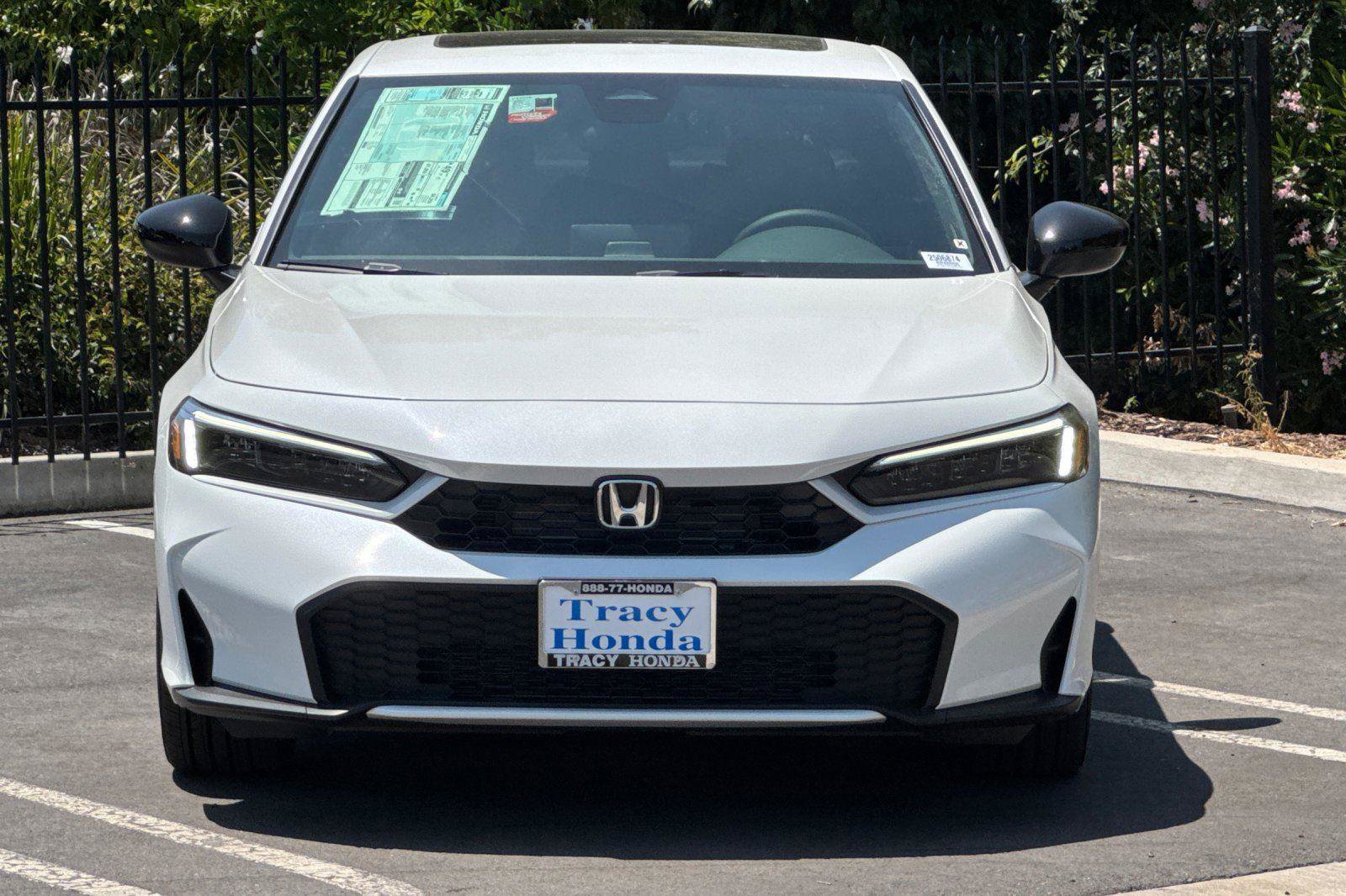 Certified 2025 Honda Civic Sport image 3