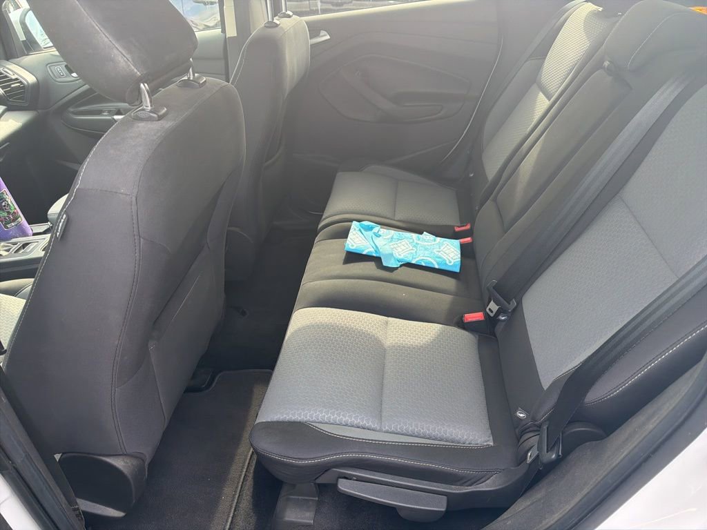 Used 2019 Ford Escape SE image 8