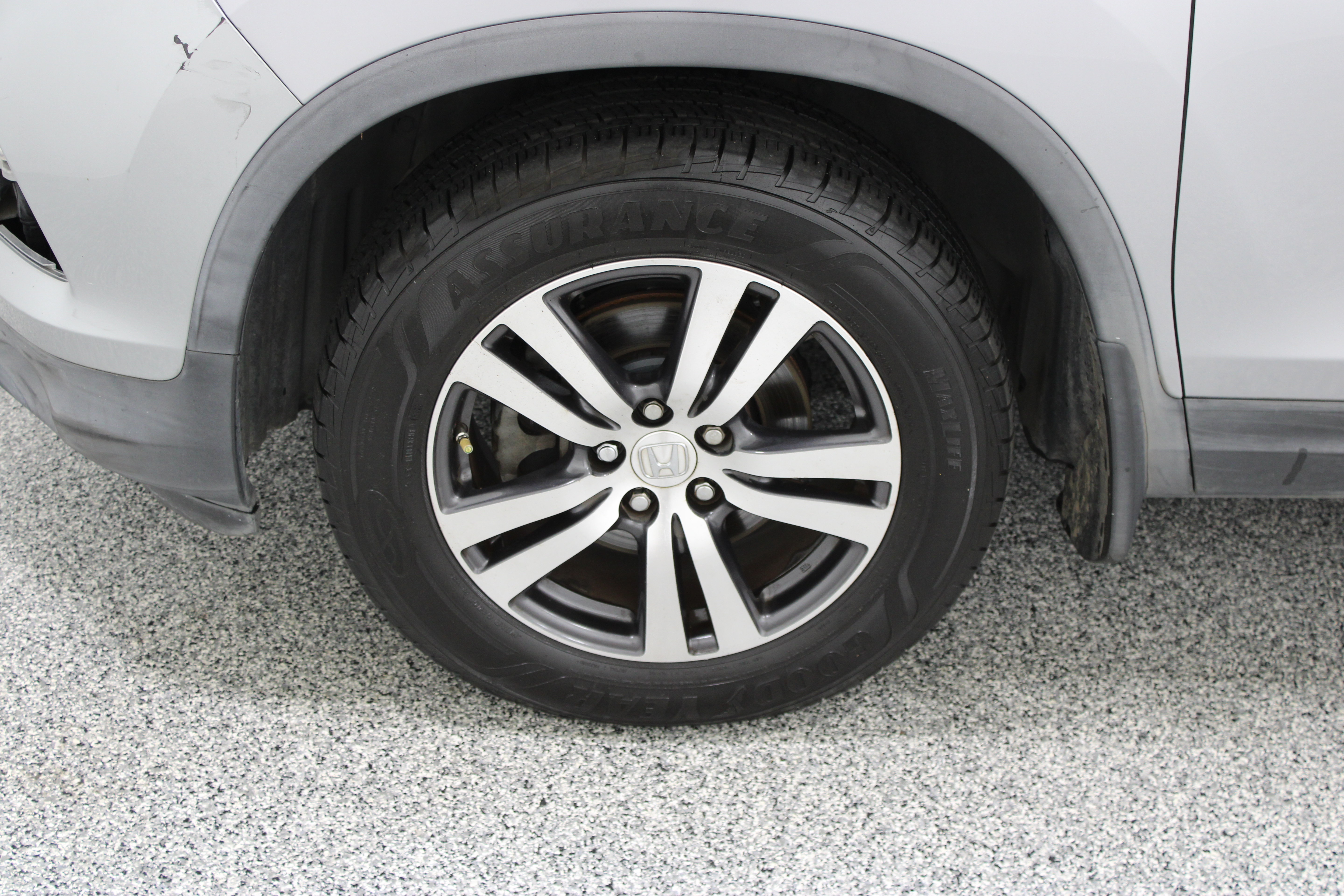 Used 2018 Honda Pilot EX-L image 11