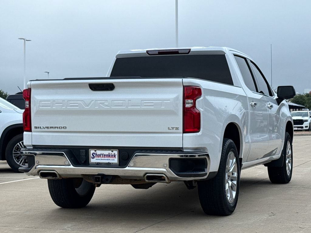 Used 2024 Chevrolet Silverado 1500 LTZ w/ Z71 Off-Road Package AWD/4WD image 9
