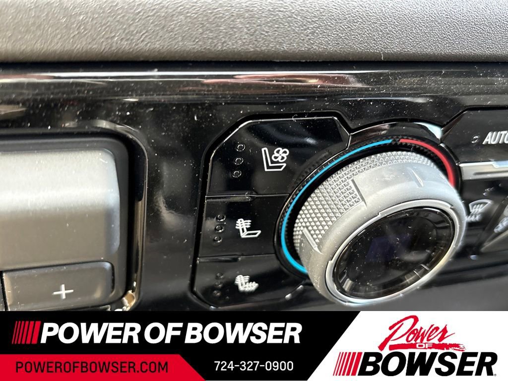 New 2026 Chevrolet Silverado 1500 ZR2 w/ Dark Appearance Package image 10