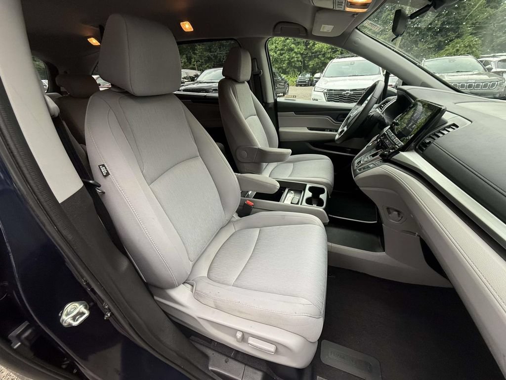 Used 2019 Honda Odyssey EX image 7