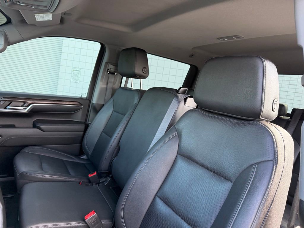 Used 2024 GMC Sierra 1500 SLT image 19