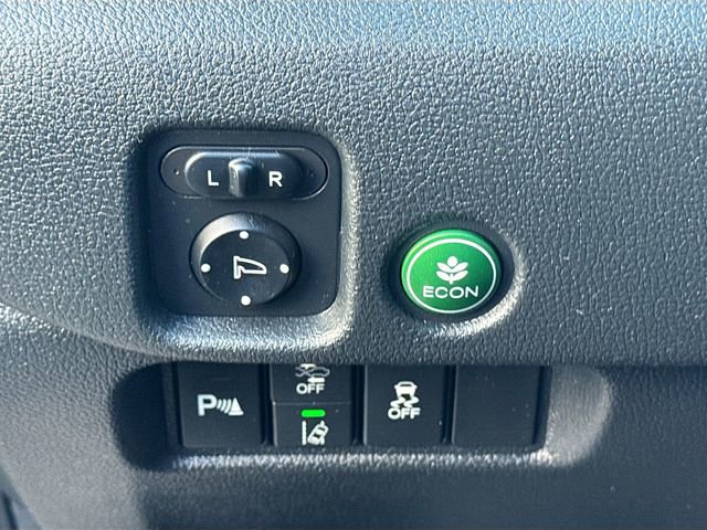 Used 2021 Honda Pilot Touring image 11