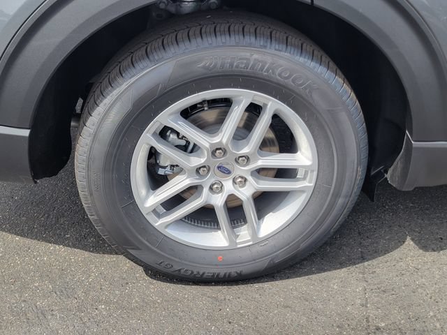 New 2026 Ford Explorer Active w/ Active Comfort Package RWD image 5