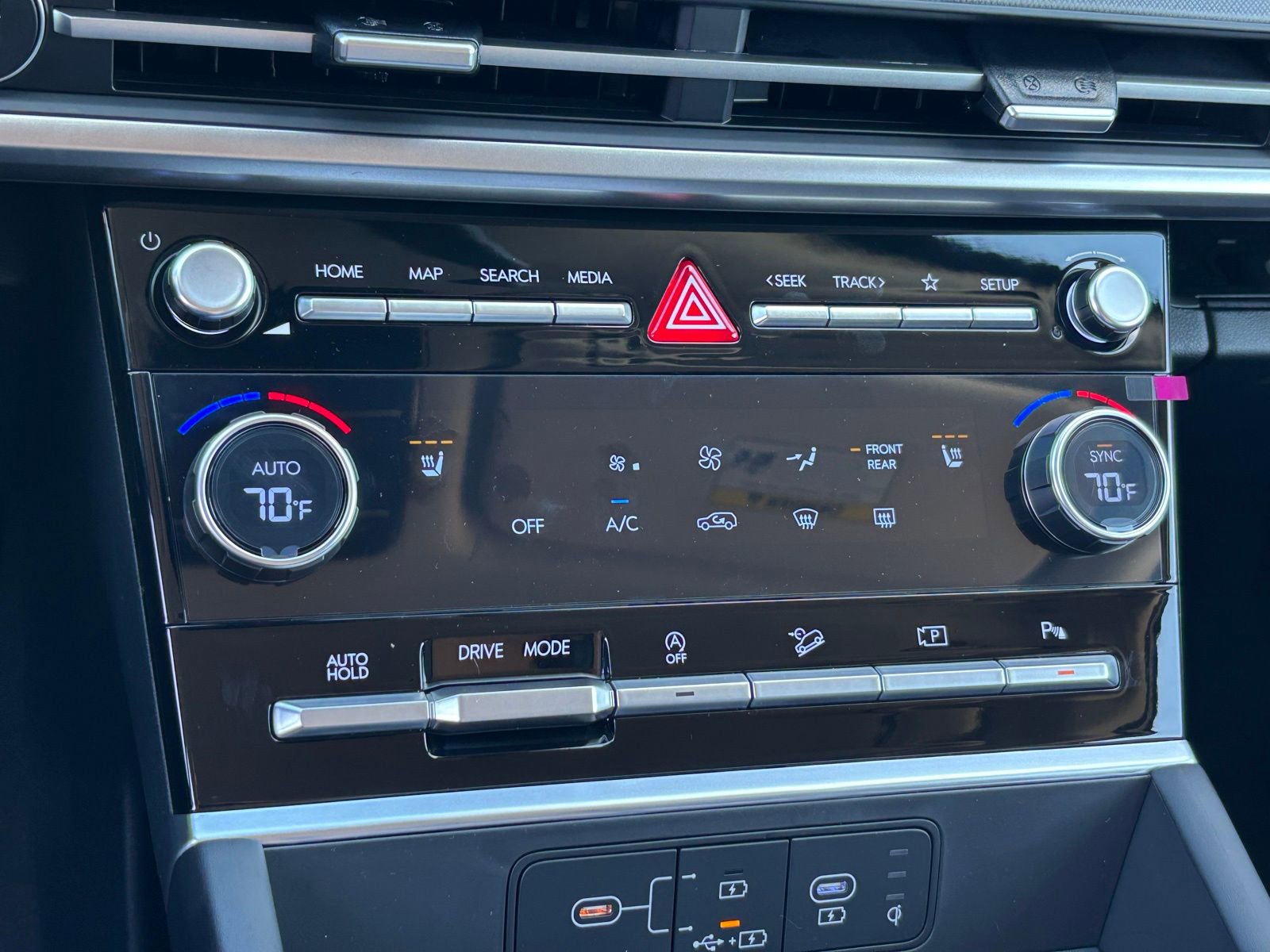 New 2026 Hyundai Santa Fe SEL FWD image 22