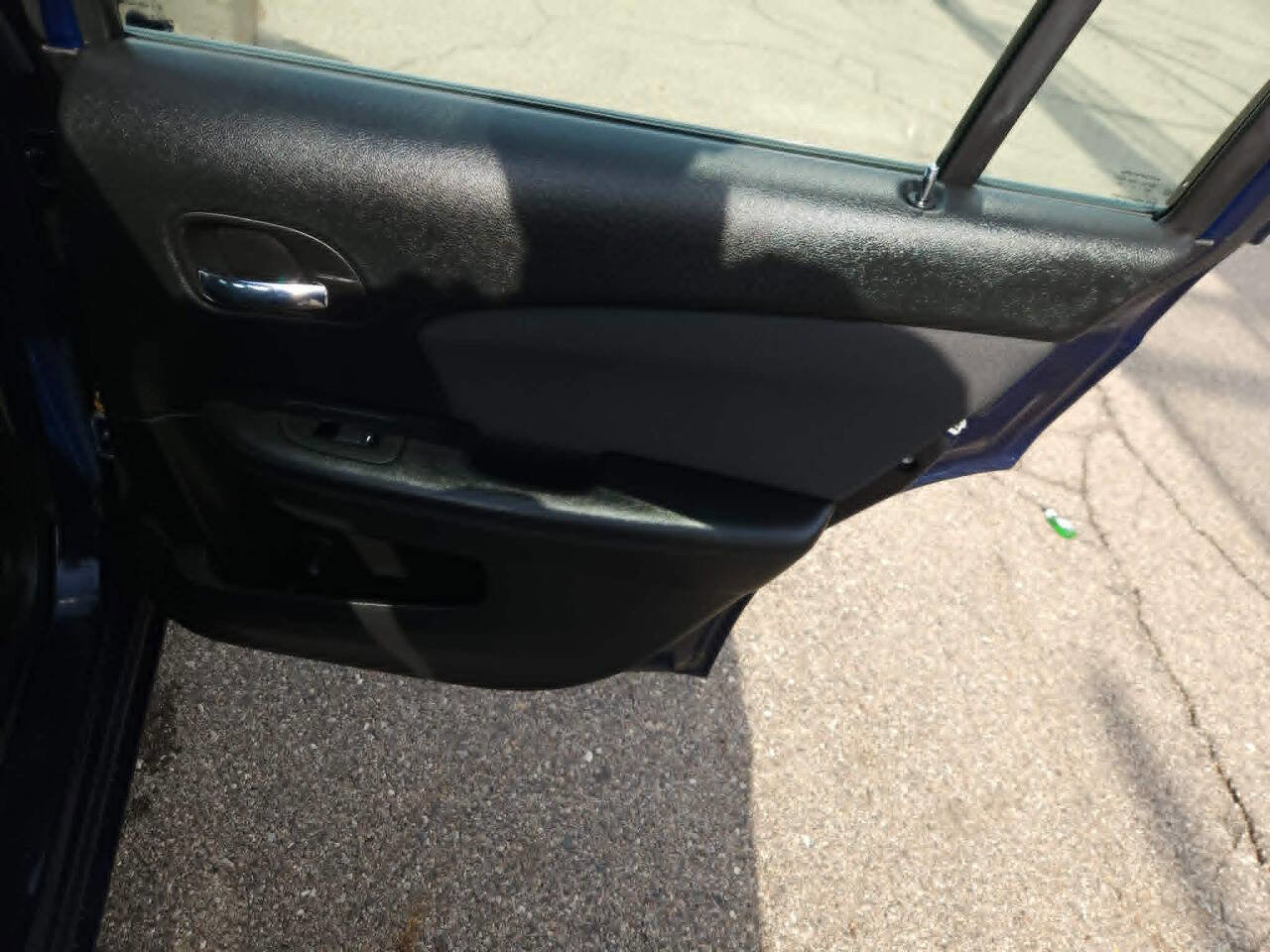 Used 2013 Chrysler 200 LX FWD image 15